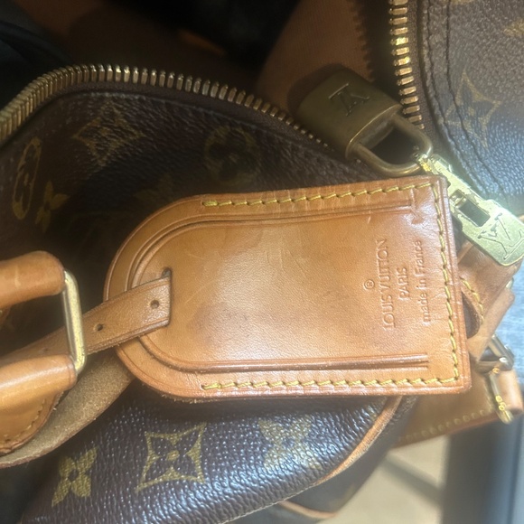 Louis Vuitton Authentic LV Keepall 45 Bandoulière - Picture 10 of 12